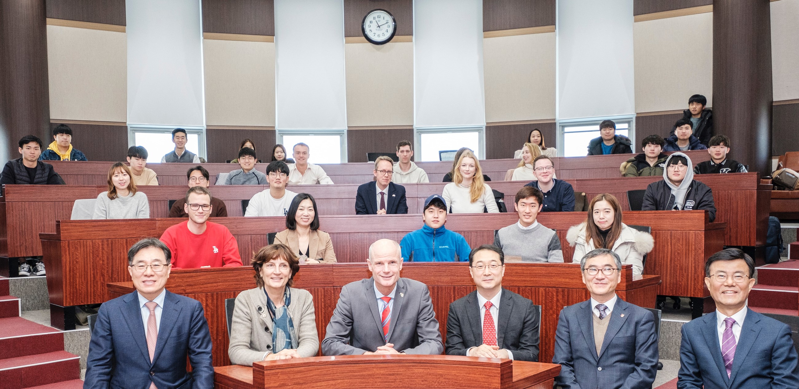 연혁 이미지_110